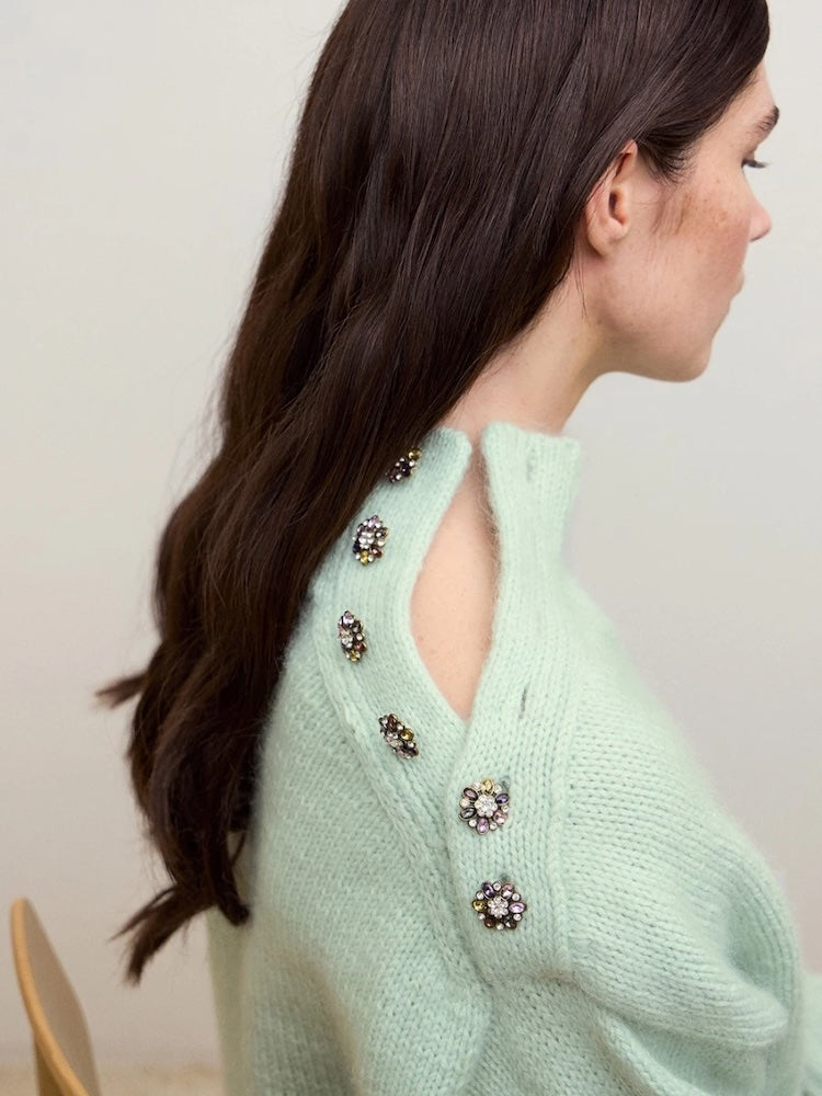 Mina Sweater | casual oversized sweater from Double Sunday and Tynn Silk Mohair by Sandnes Garn