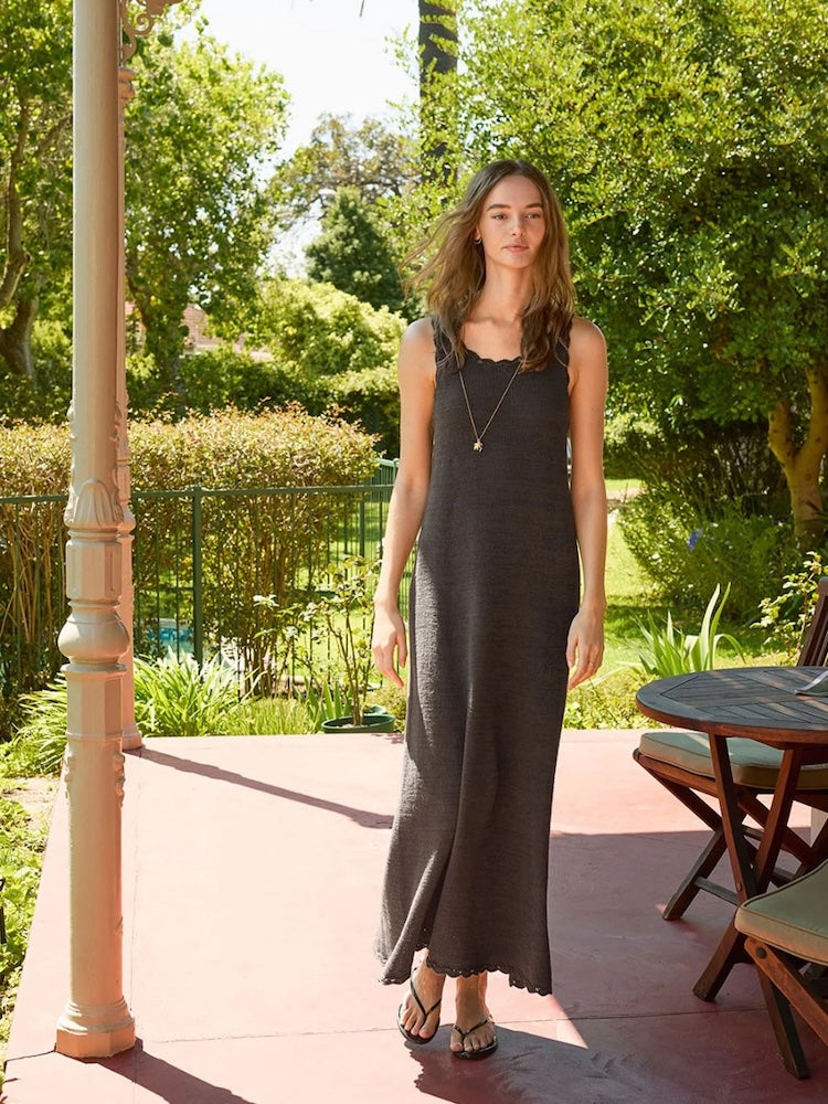 Roselyn Long Dress | lässiges Maxi-Kleid aus Line von Sandnes Garn