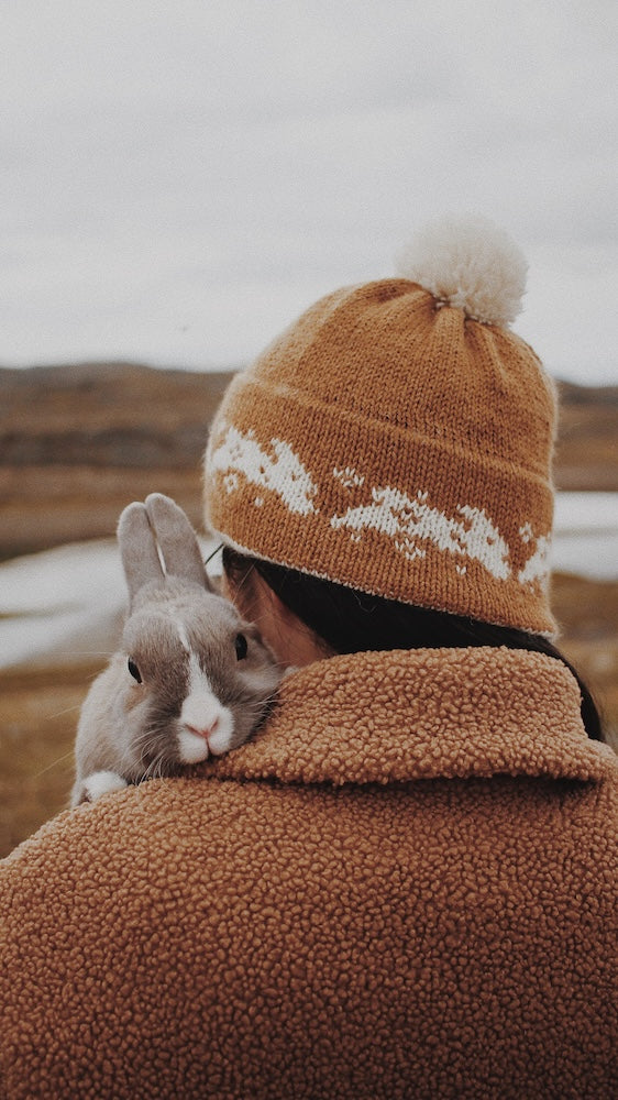 Saskie Hat | charming bunnies made of Sunday from Sandnes Garn
