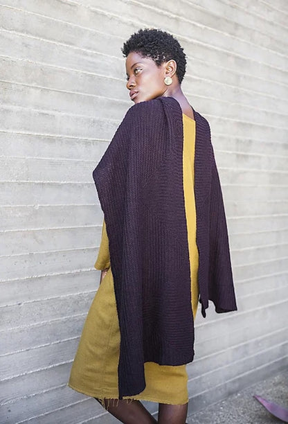 Gard Shawl | soft square pattern in Tynd by Woolfolk