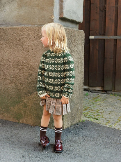 Alvar Kids | iconic star pattern made from soft Sandnes Garn alpaca wool