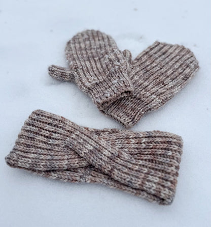 One Skein Many Ideas | small projects also perfect as gifts
