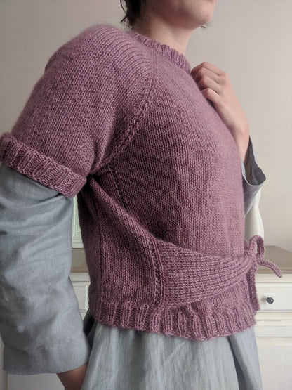 Closca Shirt | with bow detail made of Fleece Bluefaced Leicester DK from West Yorkshire Spinners