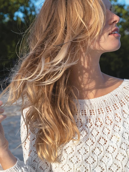 Sea Breeze Pullover | perfect for vacation made from Tynn Line by Sandnes Garn