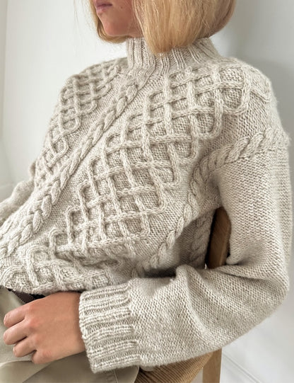 Maglione Asta | motivo a trecce casual realizzato con un solo filo di Atlas di Sandnes Garn