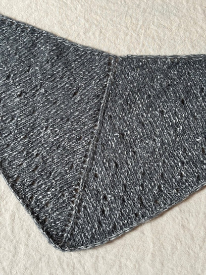 Beach Day Shawl | fluffy light summer shawl from Le Coton & Alpaca by Biches & Bûches
