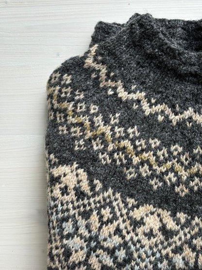 Norwegian Mountain Sweater | classic pattern in Le Lambswool by Biches & Bûches