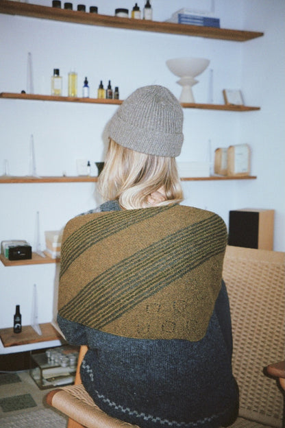 London Beanie | Enkel hue i Le Petit Lambswool og Le Petit Silk & Mohair fra Biches & Bûches
