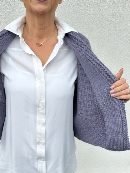 Brienne Vest | super soft and very elegant in Far from Woolfolk