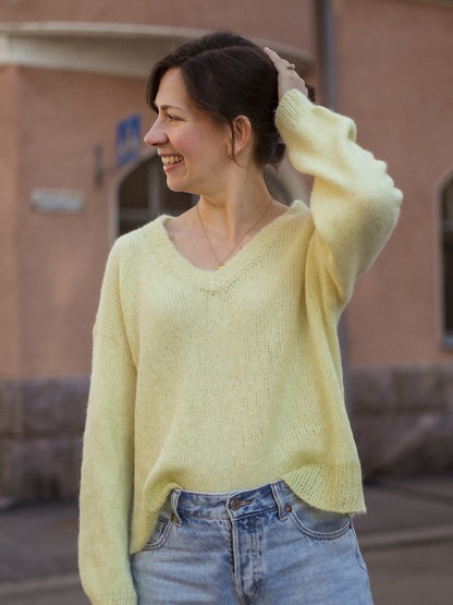 Comfort Zone Sweater | super soft and comfortable made from Alpakka Silke and Tynn Silk Mohair by Sandnes Garn