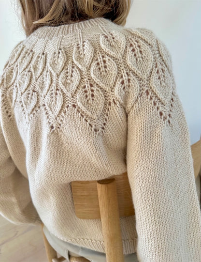 Ella Sweater | fine leaf pattern from Alpakka Ull by Sandnes Garn