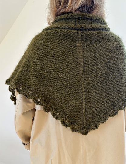 Ellie Shawl | large triangular shawl made from Alpakka Folgetrad and Tynn Silk Mohair by Sandnes Garn
