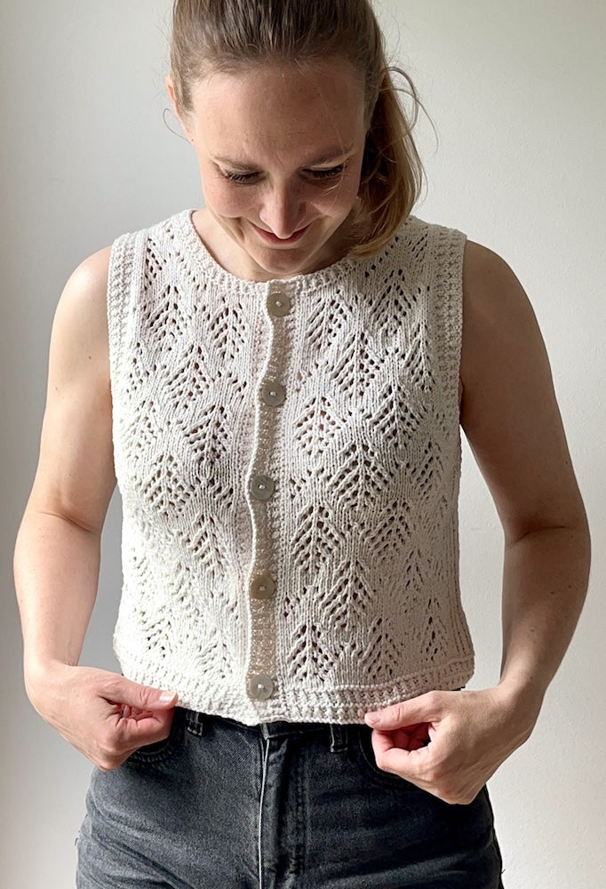 Hey Ho Vest | summery vest made from Line by Sandnes Garn