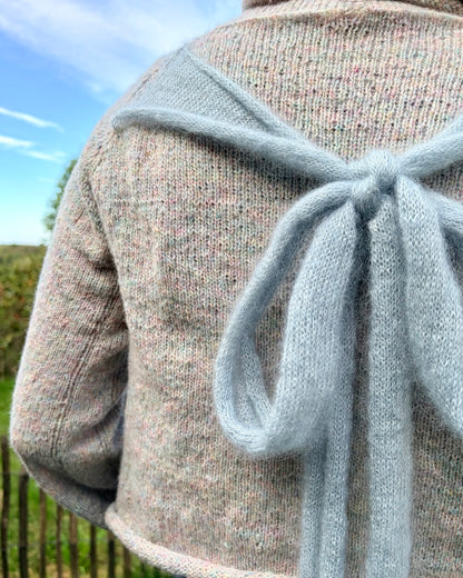 The Bow Sweater | Trui met strik van Le Petit Lambswool en Le Petit Silk & Mohair van Biches & Bûches