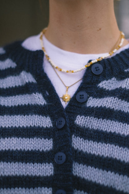 Cardigan In My Stripes Era | L'amour des rayures d'Helene et Edith de Novita
