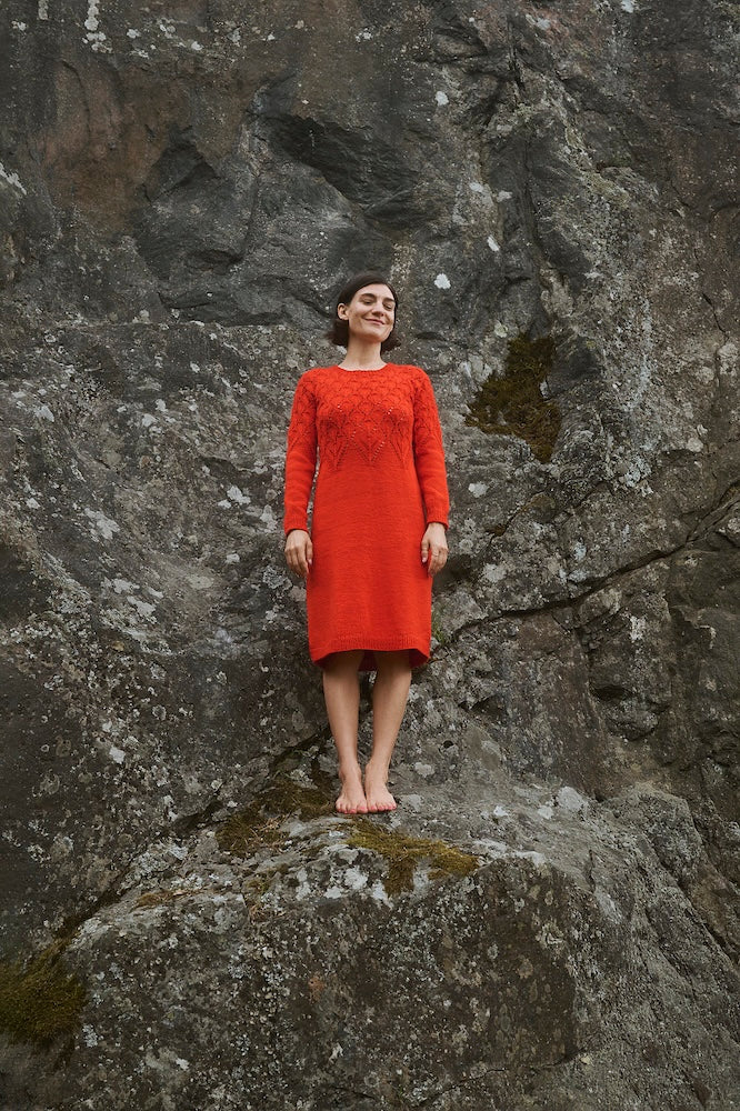 Robe Sisar | féminine et très facile à porter, issue de 7 Sisters de Novita