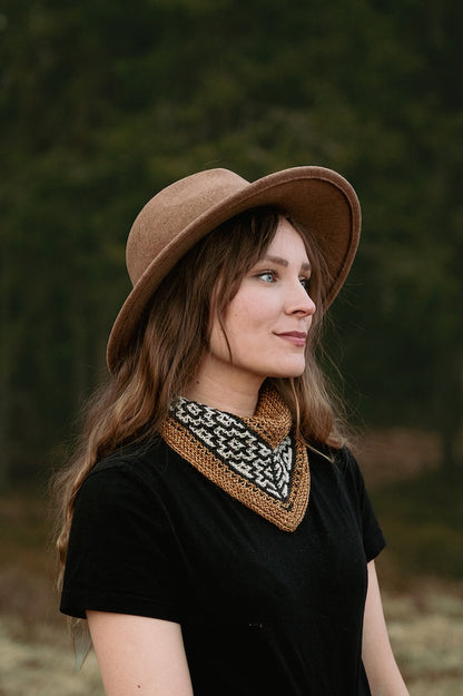 Tiny Trail Scarf - Pascuali | delicate scarf made from Sayama by Pascuali