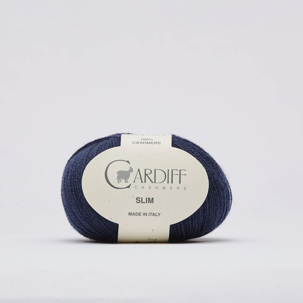 Cardiff Cashmere Slim, Farbe cosmo 647