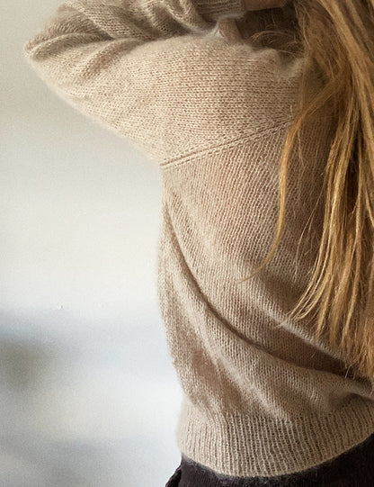 Vega V-Neck | zarter Mohair Pullover aus Tynn Silk Mohair von Sandnes Garn