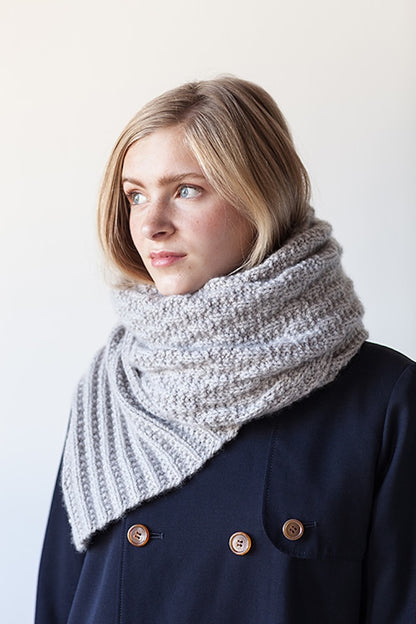 Brosten Shawl | einfaches Muster aus Far von Woolfolk