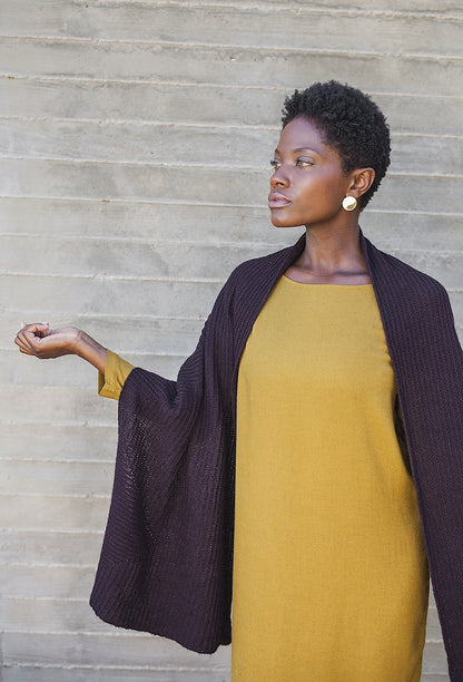 Gard Shawl | soft square pattern in Tynd by Woolfolk