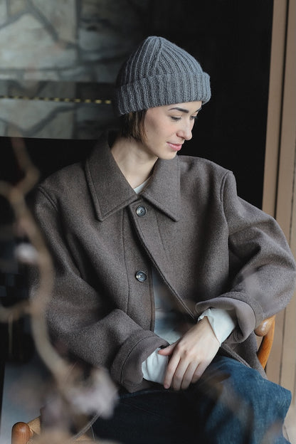 Cappello Jorn | morbido berretto a coste in Far di Woolfolk