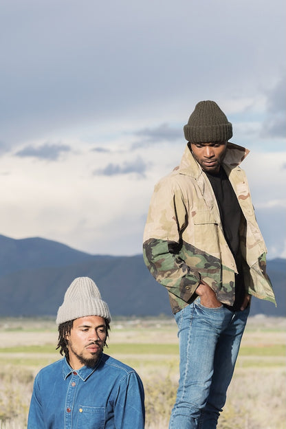 Cappello Jorn | morbido berretto a coste in Far di Woolfolk