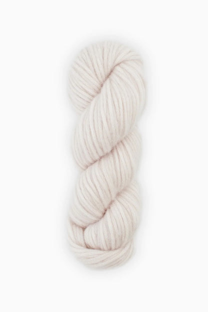 Air | lightweight and super-soft blown yarn made from Ultimate Merino and Pima Cotton