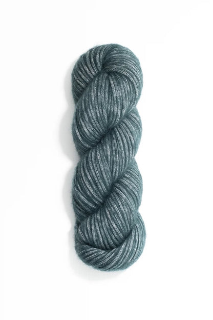 Air | lightweight and super-soft blown yarn made from Ultimate Merino and Pima Cotton
