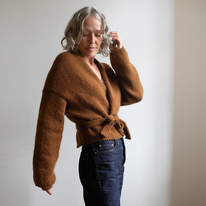 Fold Wrap | naisellinen atlas- ja Tynn Silk Mohair -kietaisutakki Sandnes Garnilta