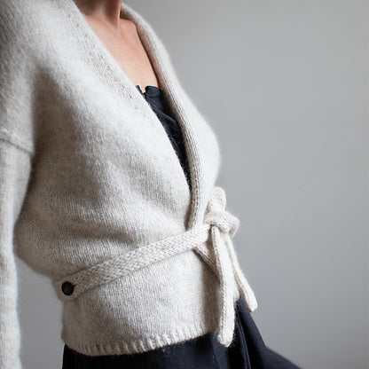 Fold Wrap | naisellinen atlas- ja Tynn Silk Mohair -kietaisutakki Sandnes Garnilta