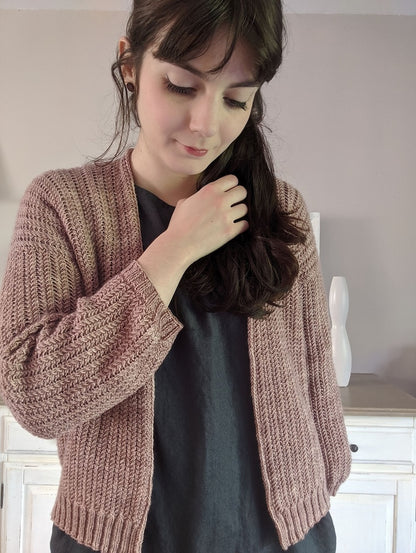 Cervion Cardigan | casual jacket made from Cheeky Merino Joy by Rosy Green Wool