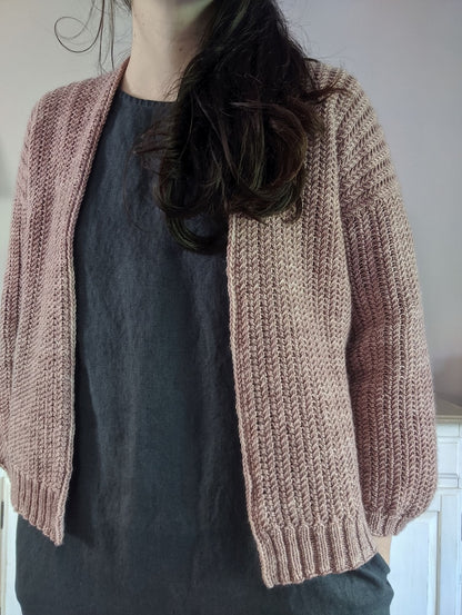 Cervion Cardigan | casual jacket made from Cheeky Merino Joy by Rosy Green Wool