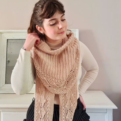 Lettie Tuch | motif graphique en Alpaca Ull de Sandnes Garn