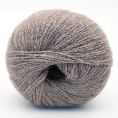 Alva Cashmere Revive | pehme ja jätkusuutlikult valmistatud taaskasutatud kašmiirist