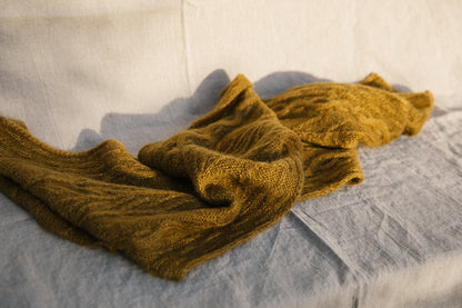 Havu Shawl | florales Muster aus Le Gros Silk & Mohair von Biches & Bûches