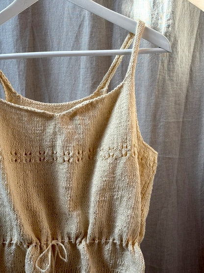 Seaside Summer Top | afslappet rynket top i Le Petit økologisk bomuld fra Biches & Bûches