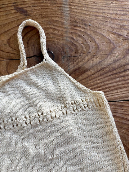 Seaside Summer Top | afslappet rynket top i Le Petit økologisk bomuld fra Biches & Bûches