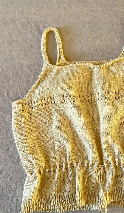 Seaside Summer Top | afslappet rynket top i Le Petit økologisk bomuld fra Biches & Bûches