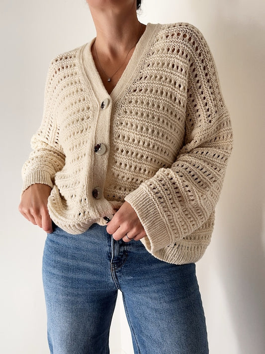 Yutori Cardigan | luxuriös und weich aus Camel DK von Pascuali