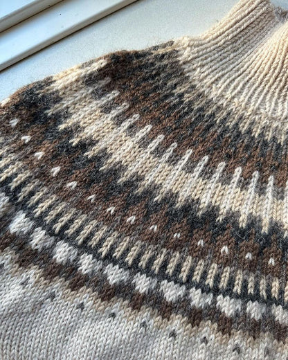 Celeste Sweater | simple Norwegian with Peer Gynt from Sandnes Garn 