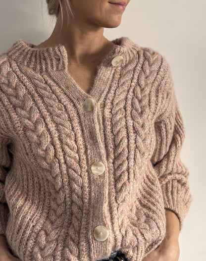 Rosebud Cardigan | fluffig weiches Patentmuster aus My Joy und Kid Seta von Gepard Garn