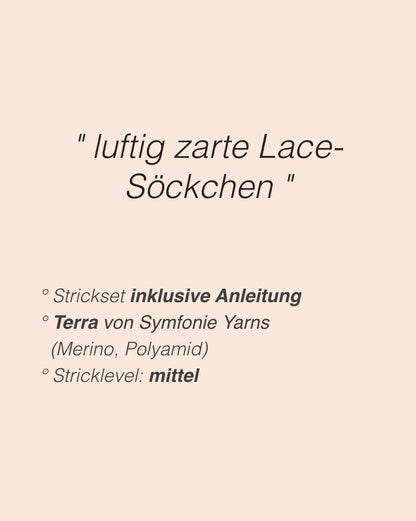 Daisy Lace Socks | zart und romantisch aus Terra von Symfonie Yarns