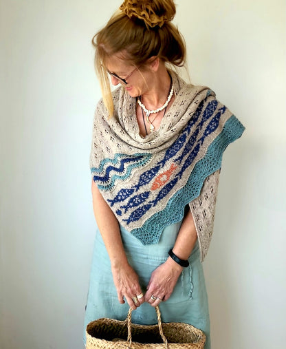Against the current Shawl | flowing soft from Cumbria by Pascuali