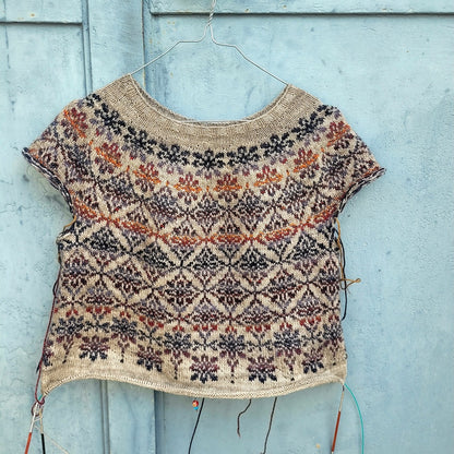Love in a Mist Sweater | wunderschöne Blüten aus Pinta von Pascuali