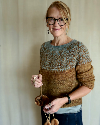 Speculoos Sweater | Romantic speculoos pattern from Balayage by Pascuali