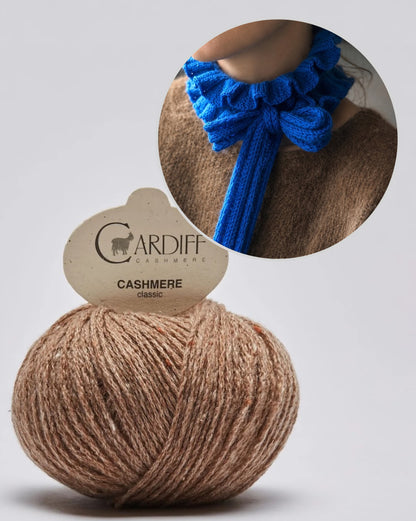 Elisabeth Mini Scarf | with a free pattern made from Classic Cashmere by Cardiff