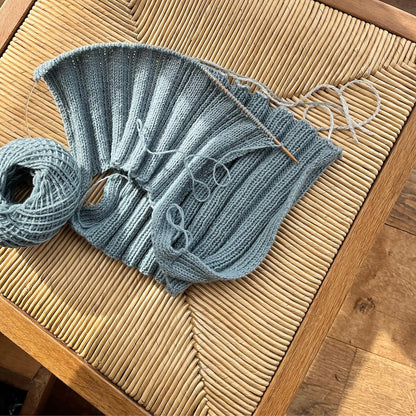 Mixed Rib Cami | top med ribmønster i Merino fra Knitting for Olive