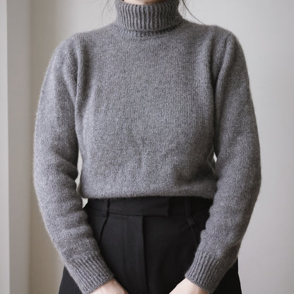 Delphine Sweater | col roulé ultra doux en cachemire classique de Cardiff