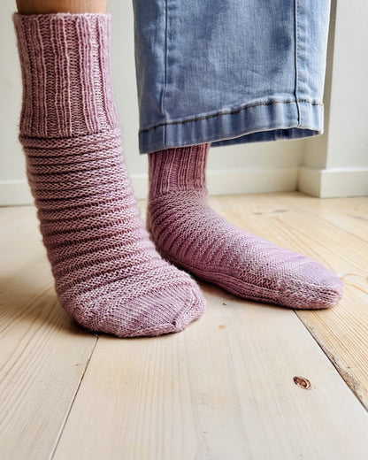 Curly Socks | super easy with Terra from Symfonie Yarns